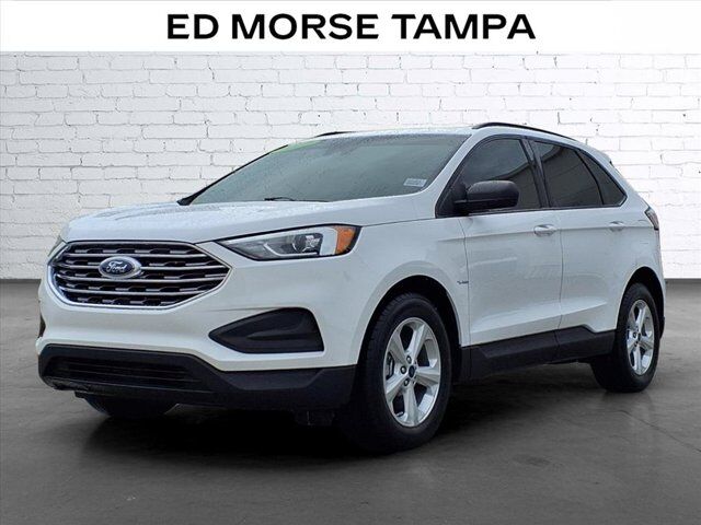 2022 Ford Edge SE
