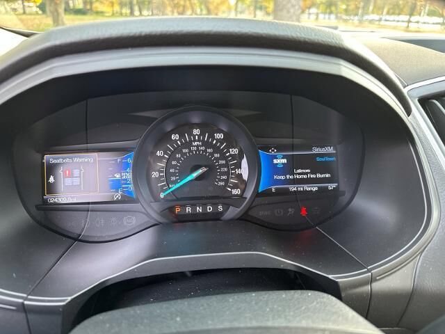 2023 Ford Edge SE