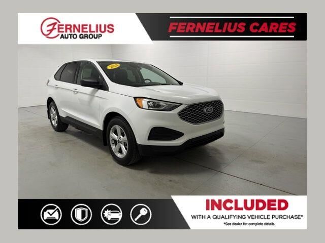 2024 Ford Edge SE — photo 1 of 26