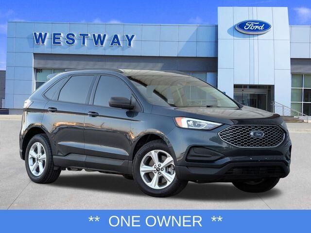 2023 Ford Edge SE — photo 1 of 52