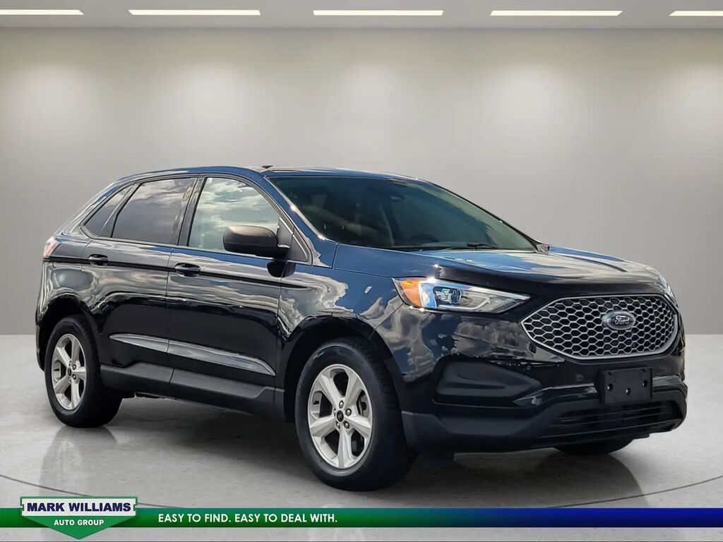 2023 Ford Edge SE — photo 1 of 59