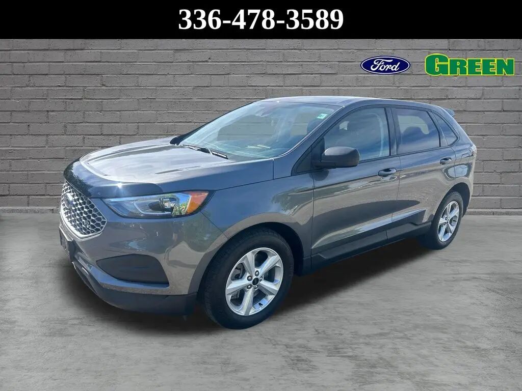2024 Ford Edge SE — photo 1 of 12