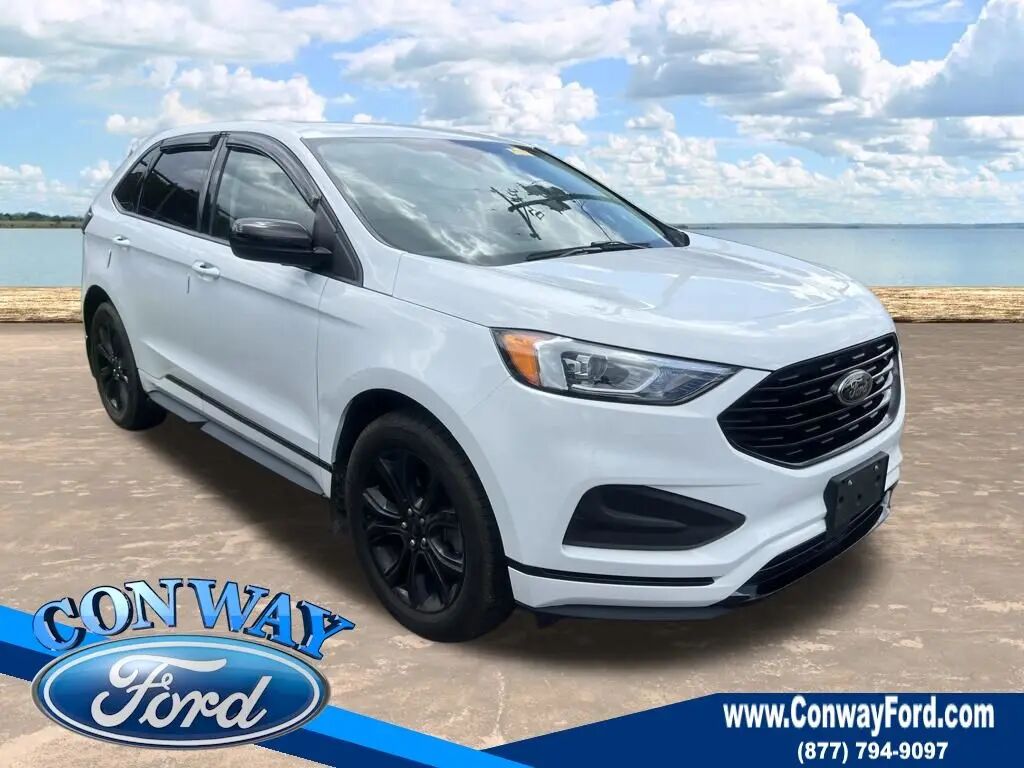 2022 Ford Edge SE — photo 1 of 22