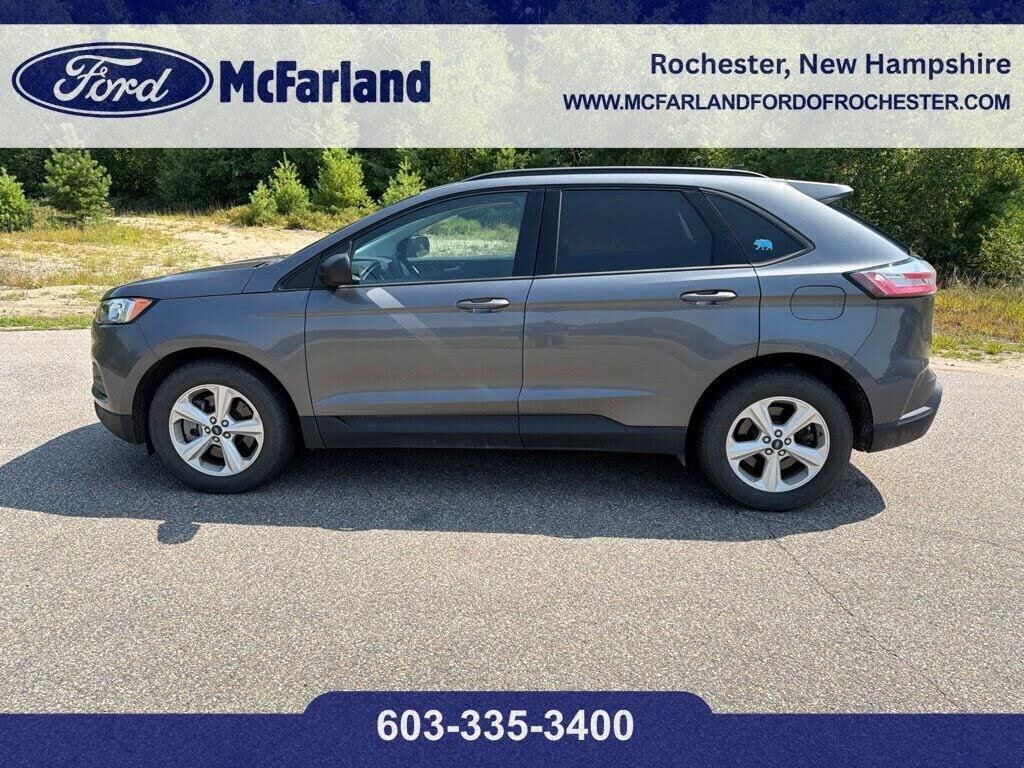 2021 Ford Edge SE — photo 1 of 8