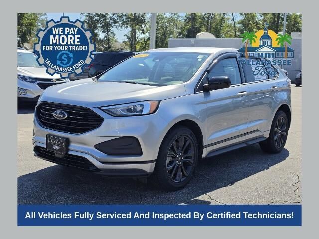2022 Ford Edge SE