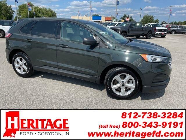 2023 Ford Edge SE — photo 1 of 13