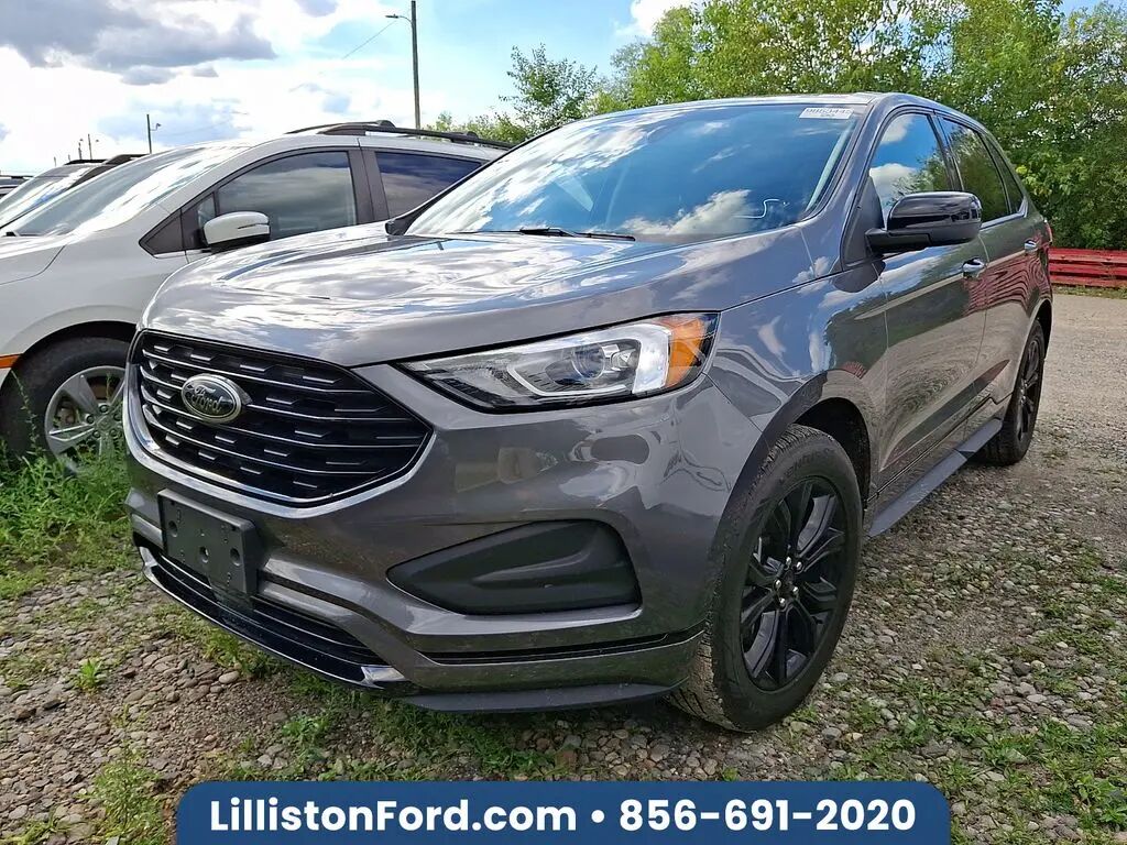 2023 Ford Edge SE — photo 1 of 38