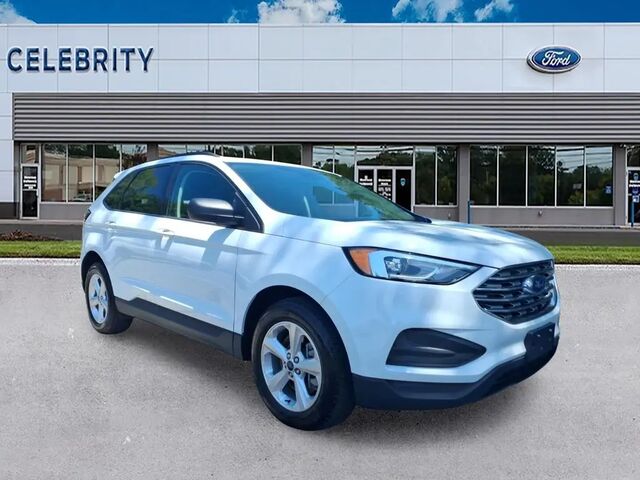2022 Ford Edge SE