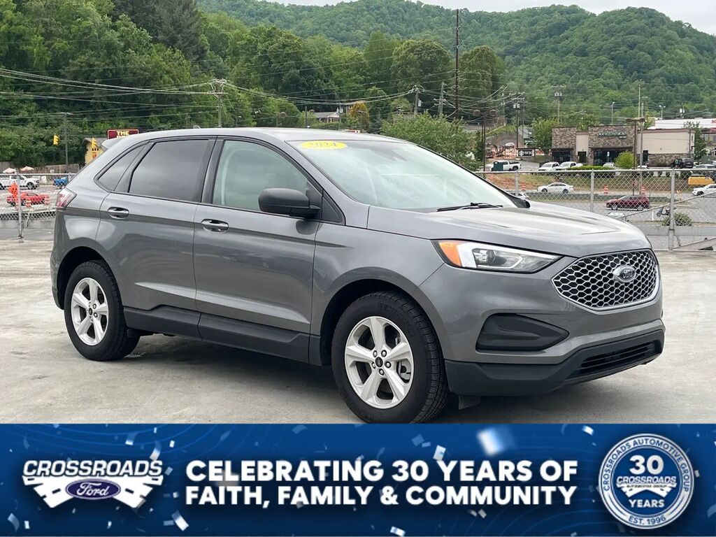 2024 Ford Edge SE — photo 1 of 4