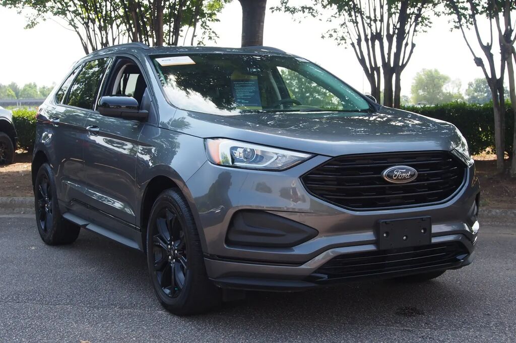 2022 Ford Edge SE — photo 1 of 26