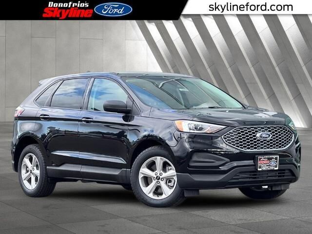 2024 Ford Edge SE — photo 1 of 18