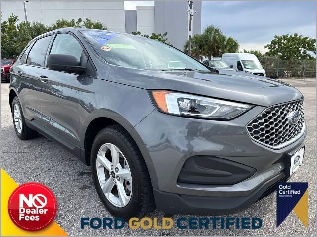 2024 Ford Edge SE — photo 1 of 13