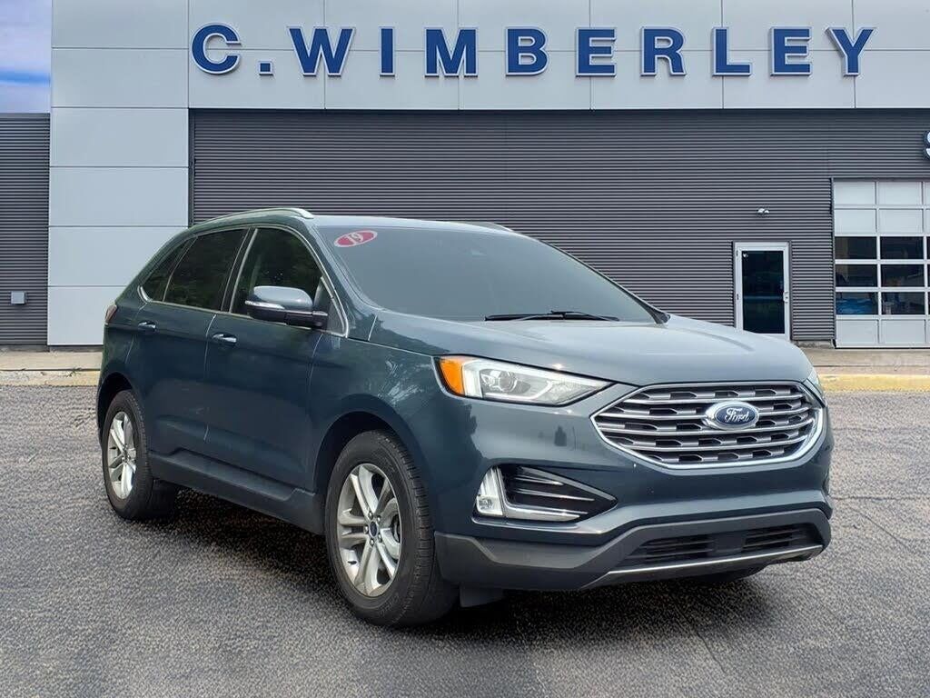 2019 Ford Edge SEL — photo 1 of 2
