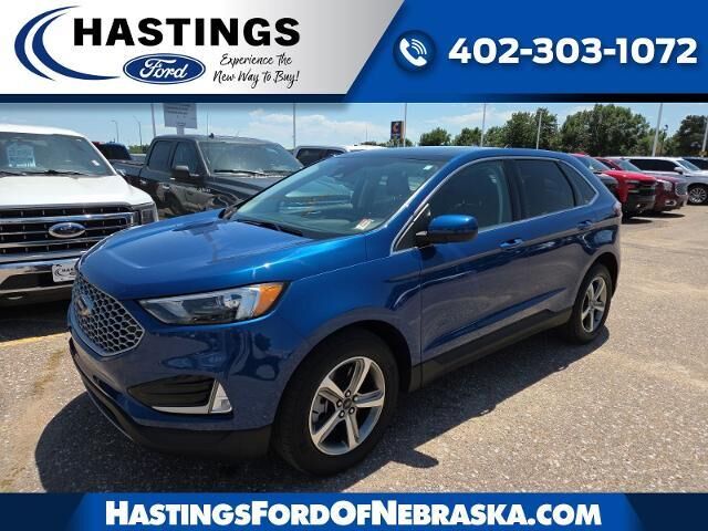 2023 Ford Edge SEL — photo 1 of 26