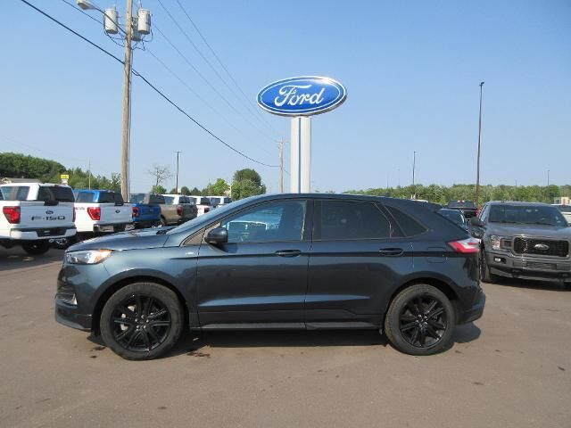 2023 Ford Edge ST-Line — photo 1 of 13