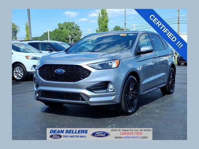 2023 Ford Edge ST-Line — photo 1 of 24