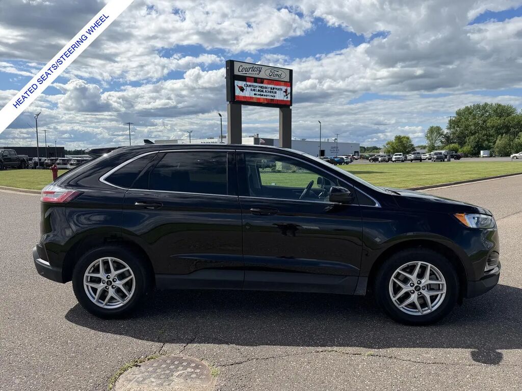 2023 Ford Edge SEL — photo 1 of 15