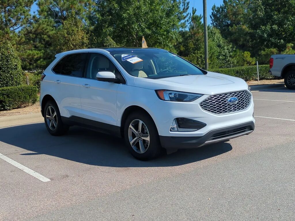 2023 Ford Edge SEL — photo 1 of 13