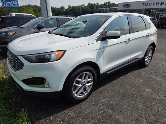 2024 Ford Edge SEL — photo 1 of 15