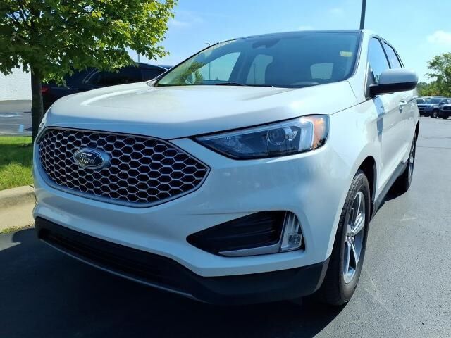 2024 Ford Edge SEL — photo 1 of 13