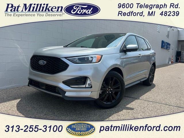 2024 Ford Edge ST-Line — photo 1 of 13