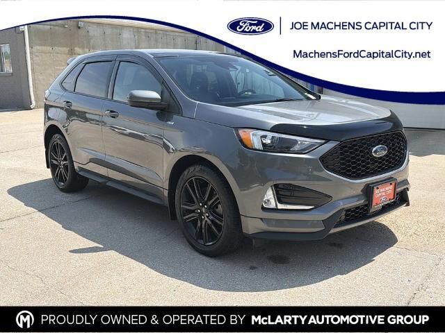 2022 Ford Edge SEL — photo 1 of 26