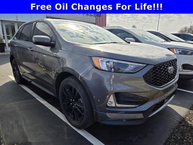 2023 Ford Edge ST-Line — photo 1 of 46