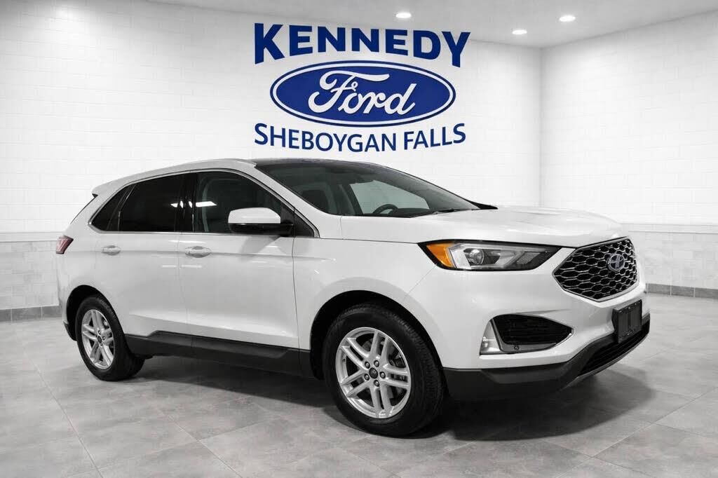 2024 Ford Edge SEL — photo 1 of 2