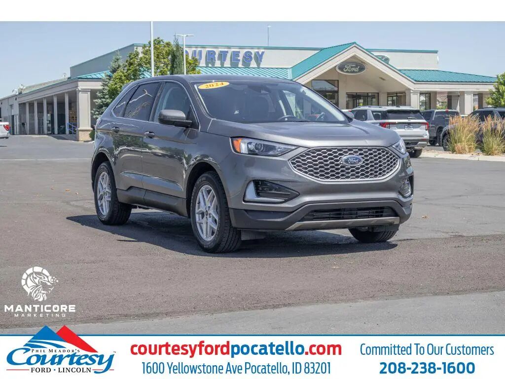 2024 Ford Edge ST-Line — photo 1 of 26