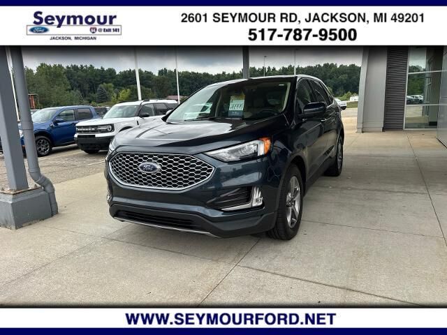 2024 Ford Edge SEL — photo 1 of 13