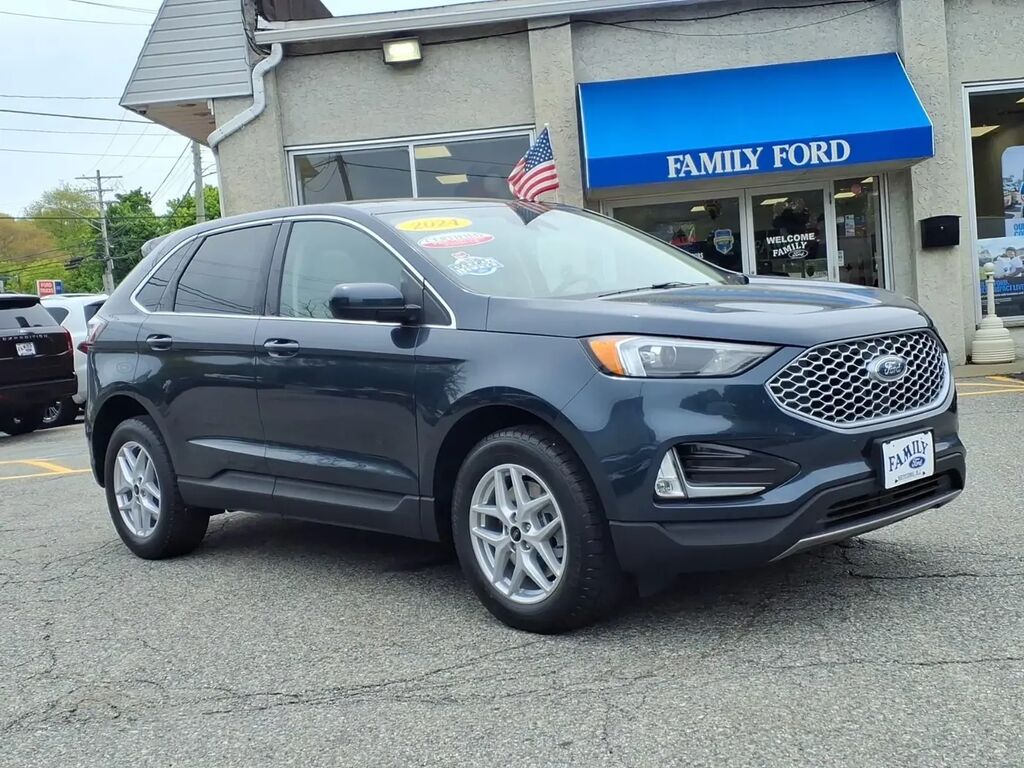 2024 Ford Edge SEL — photo 1 of 13