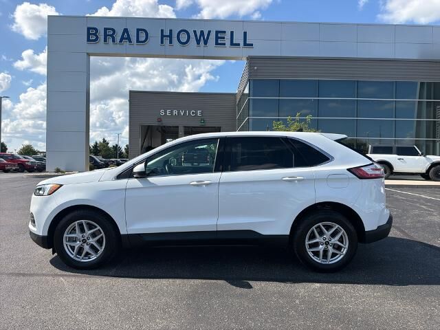 2024 Ford Edge SEL — photo 1 of 13
