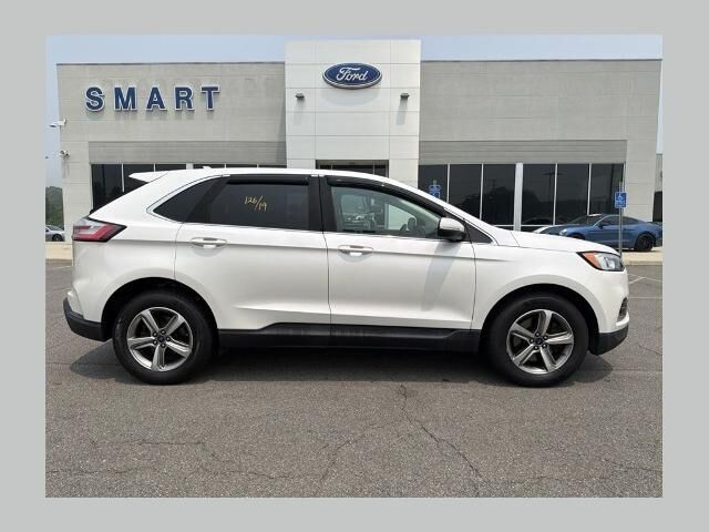 2019 Ford Edge SEL — photo 1 of 13