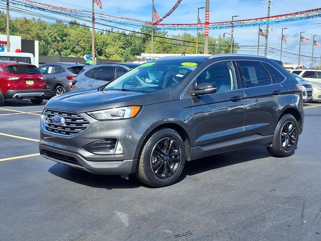 2019 Ford Edge SEL — photo 1 of 1