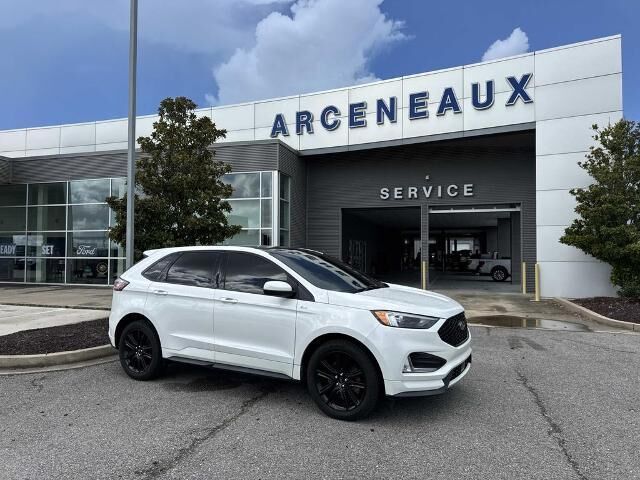 2022 Ford Edge ST-Line — photo 1 of 13