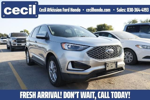2023 Ford Edge SEL — photo 1 of 26