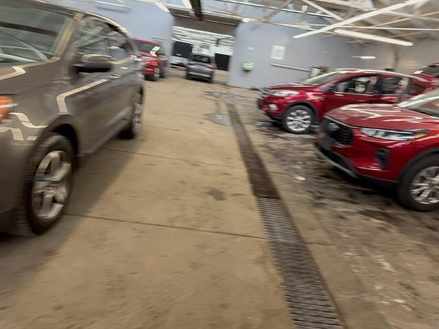 2023 Ford Edge SEL — photo 1 of 23