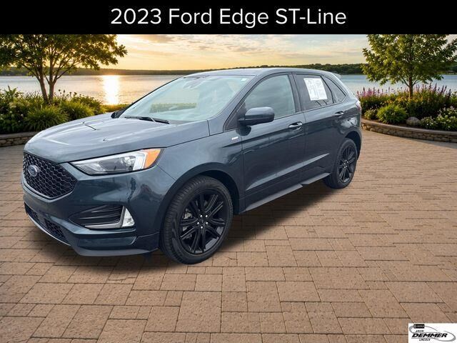 2023 Ford Edge ST-Line — photo 1 of 11