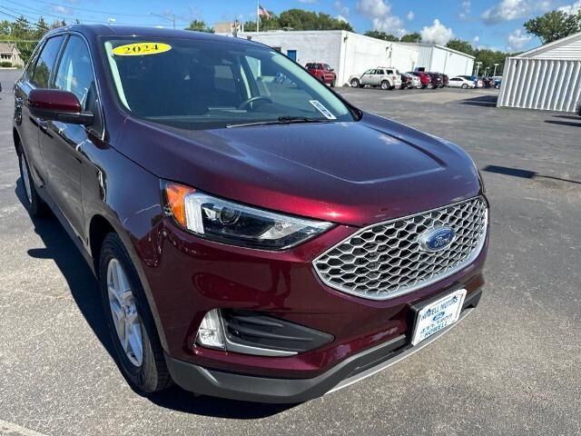 2024 Ford Edge SEL — photo 1 of 13