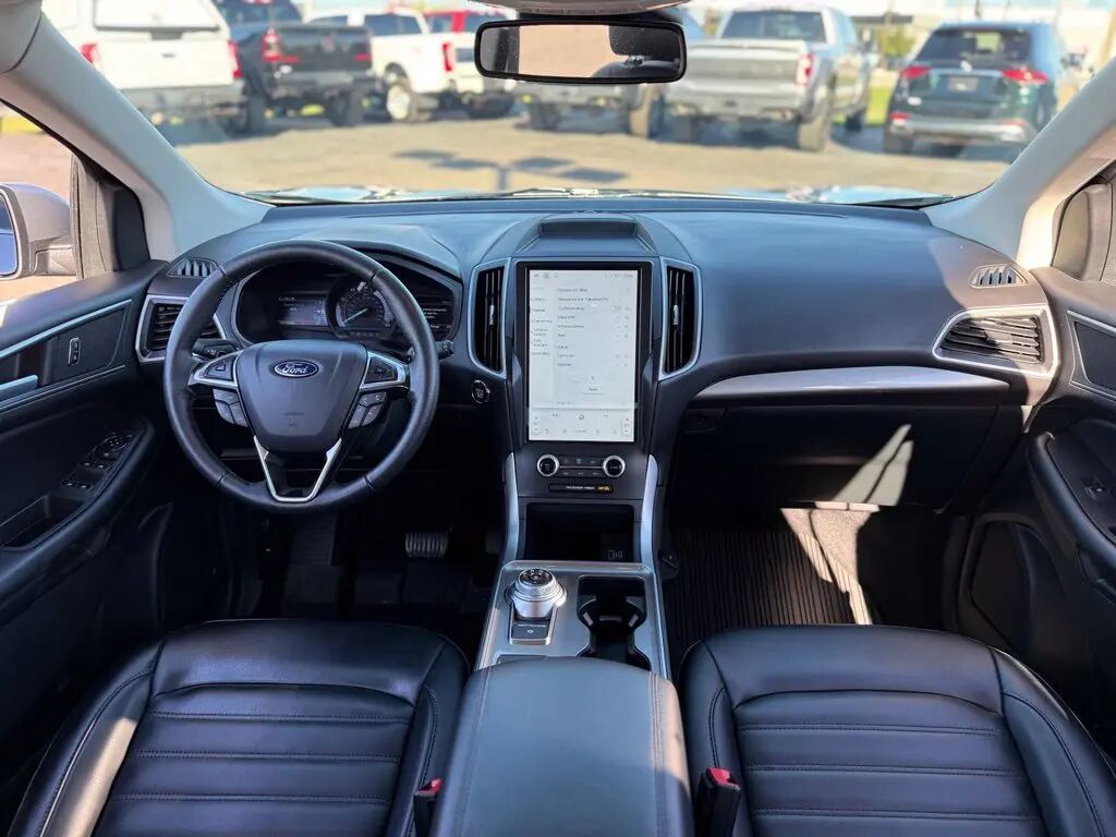 2024 Ford Edge SEL — photo 1 of 12