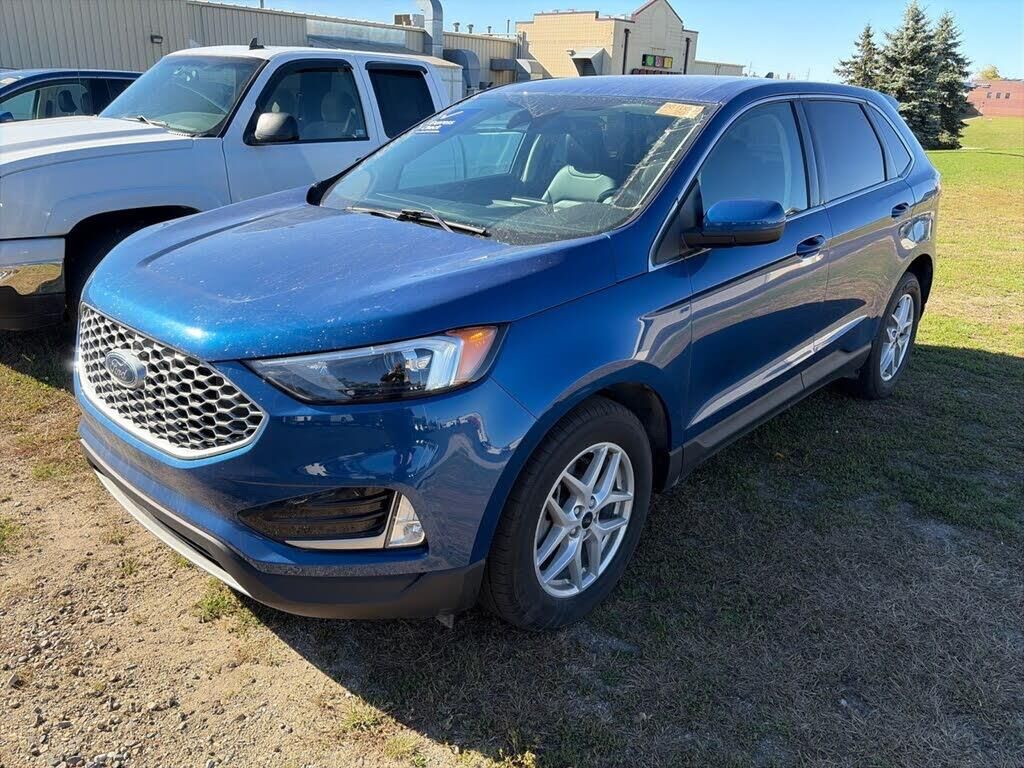 2024 Ford Edge SEL — photo 1 of 1