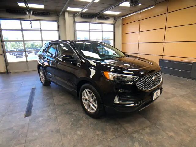 2024 Ford Edge SEL — photo 1 of 13