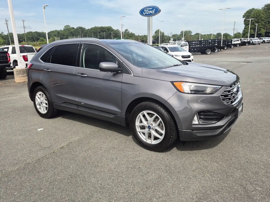 2022 Ford Edge SEL — photo 1 of 13