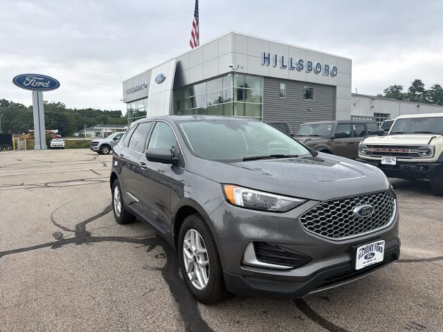 2023 Ford Edge SEL — photo 1 of 26