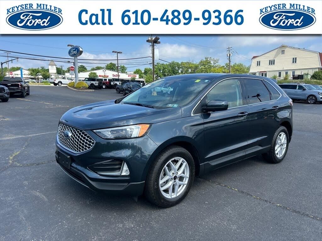 2023 Ford Edge SEL — photo 1 of 1