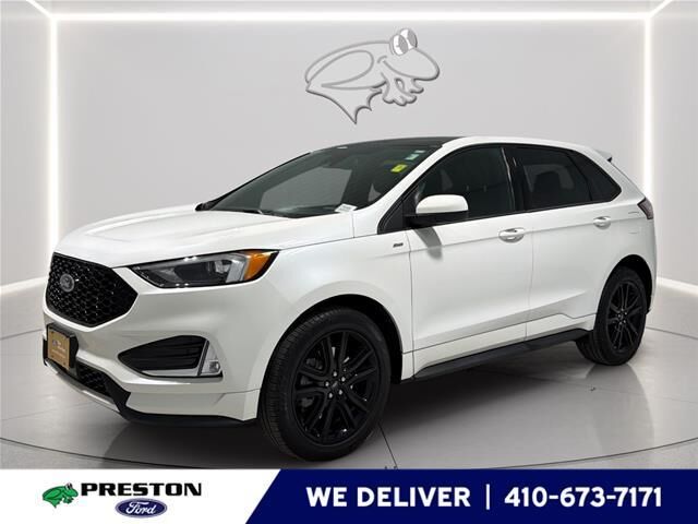 2023 Ford Edge ST-Line — photo 1 of 13
