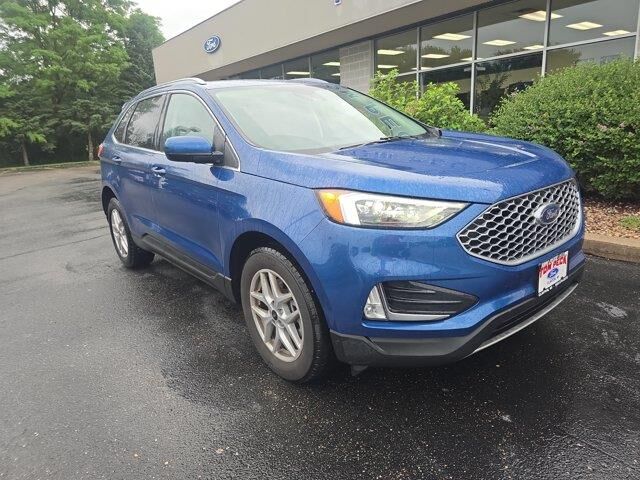 2024 Ford Edge SEL — photo 1 of 8