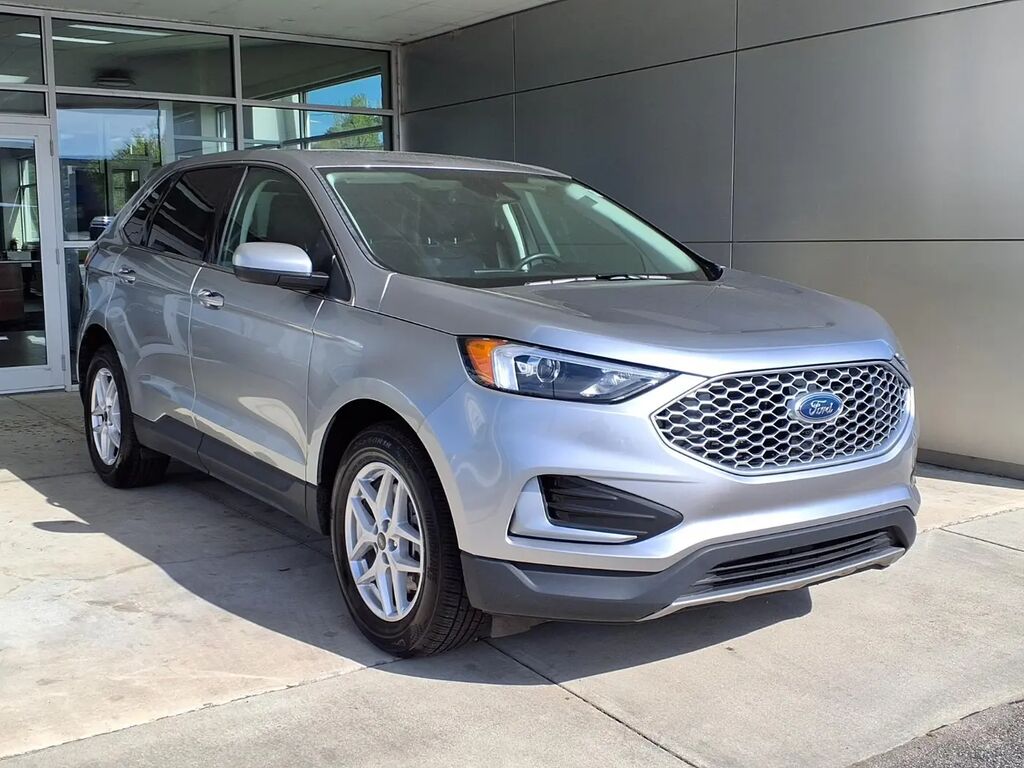 2024 Ford Edge SEL — photo 1 of 13