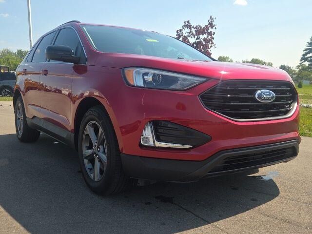 2022 Ford Edge SEL — photo 1 of 26
