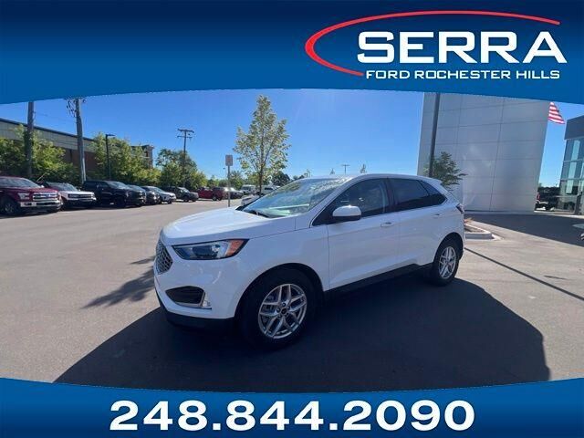 2023 Ford Edge SEL — photo 1 of 13